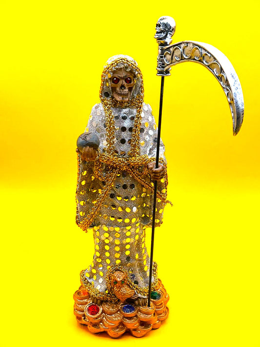 Santa Muerte Manto de Oro Cape of Gold Estatua