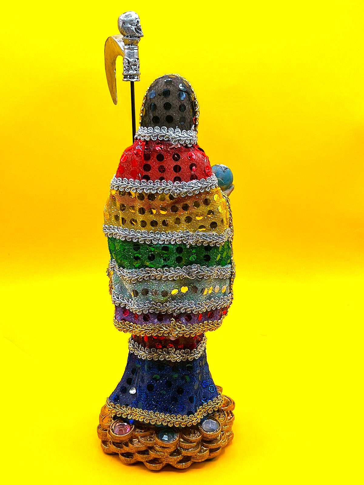 Santa Muerte Capa de Colores, Cape of Colors Statue