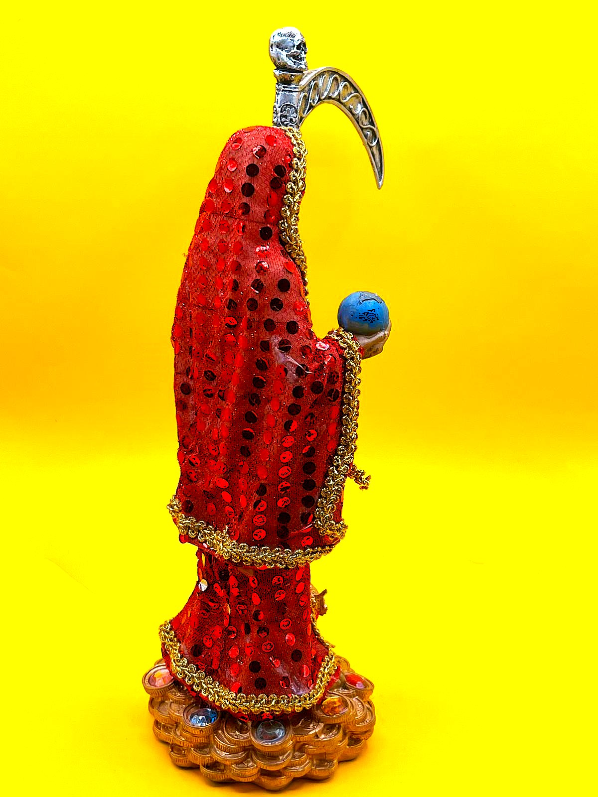 Santa Muerte Manto Rojo, Red Cape Statue