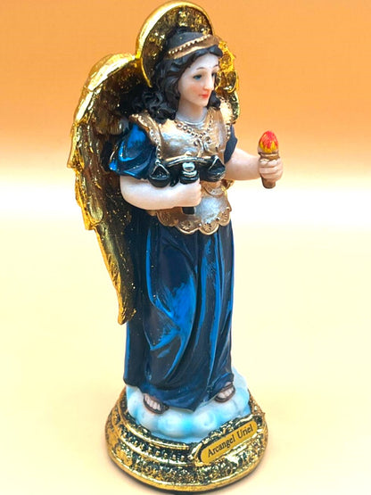 Arcangel Uriel Statue